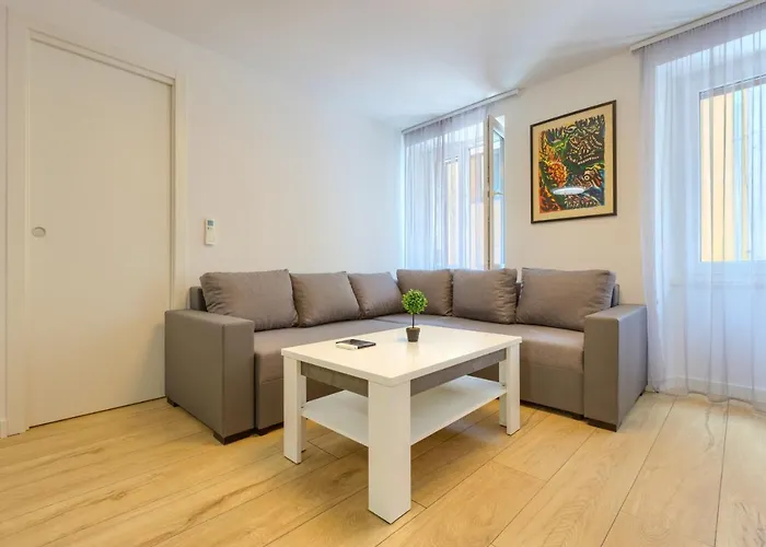 Tale - Brand New In Pula's Old Town, With Free Netflix And Wi-fi Lejlighed